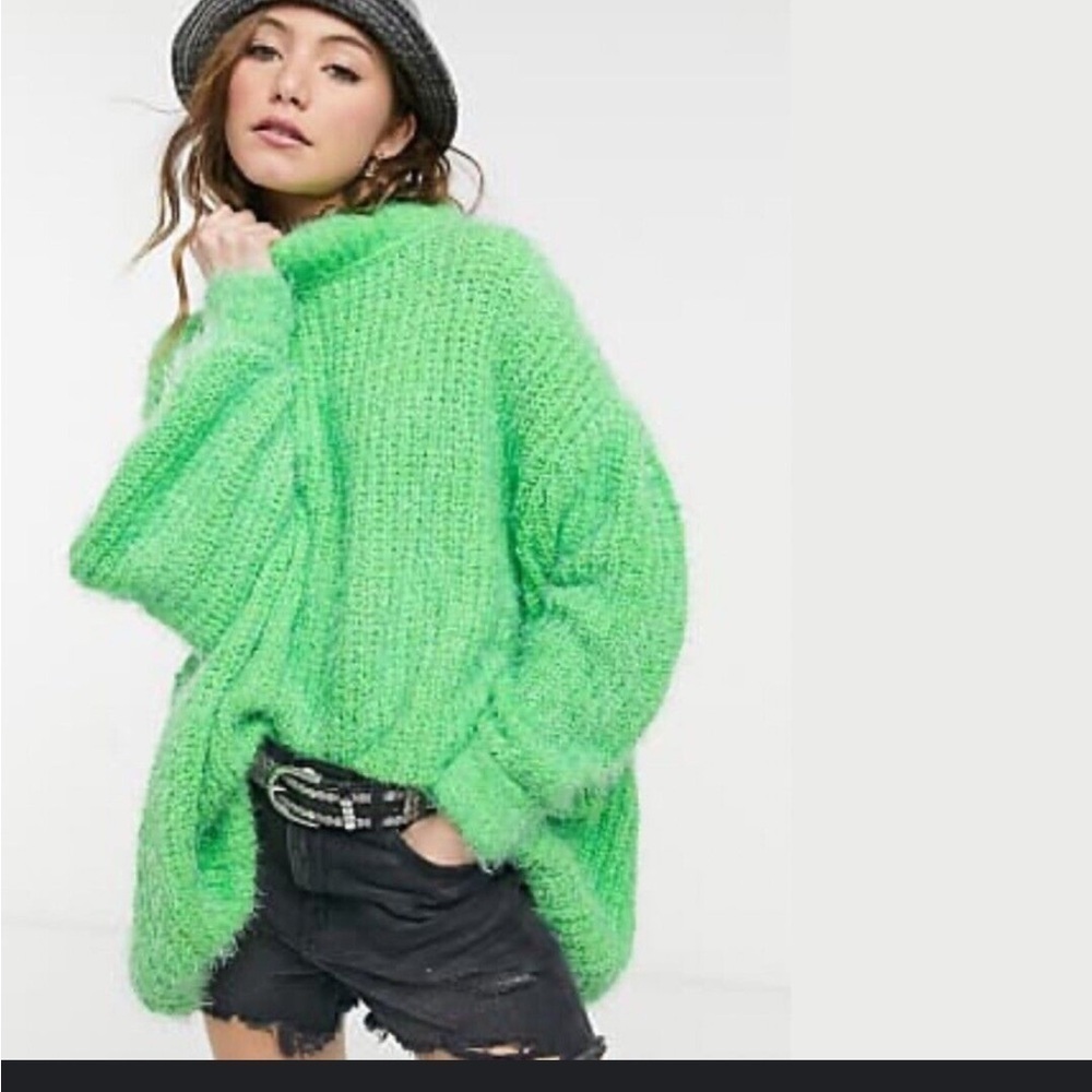 Free People Oasis Oversized Tunic Sweater size small in green energy combo